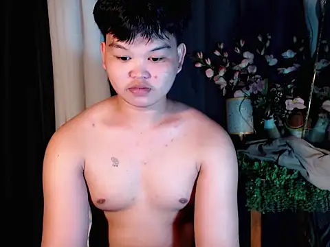 Reynelcock online show from 10.28.25