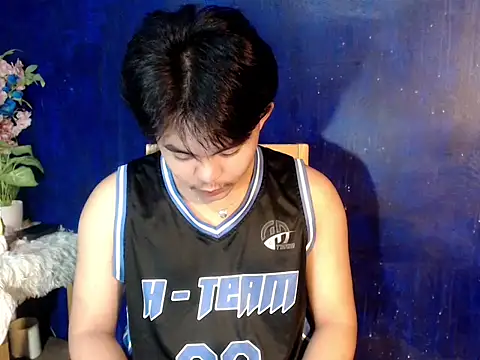 urguy toshi online show from 10.09.25