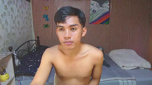 Snapshot of urhot_chany chatting on 09.20.25 urhot chany online show from 09.20.25