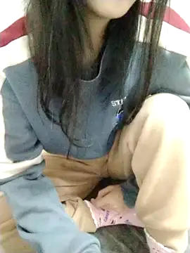 Snapshot of Kembong01 chatting on 03.05.26 Kembong01 online show from 03.05.26