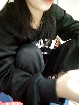 Snapshot of Kembong01 chatting on 03.20.26 Kembong01 online show from 03.20.26