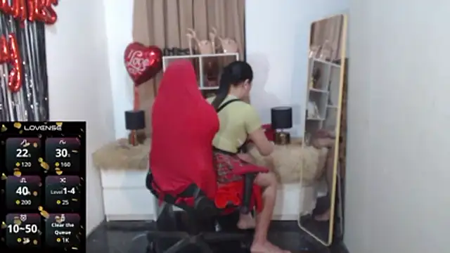 RebeccaTs online show from 02.14.26