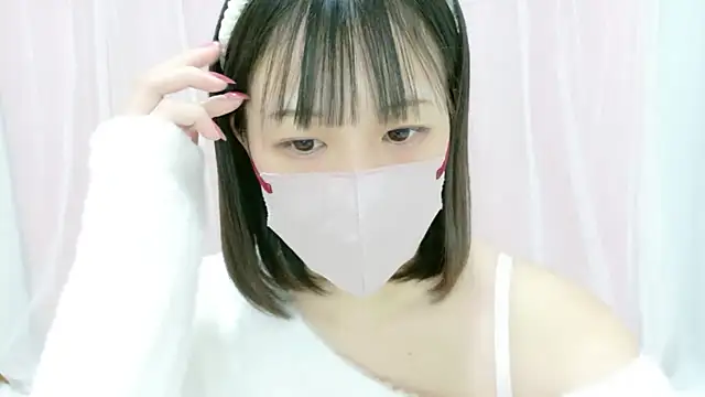 Snapshot of karen-chan chatting on 02.13.26 karen-chan online show from 02.13.26