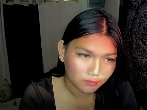 Lou heart online show from 02.06.26