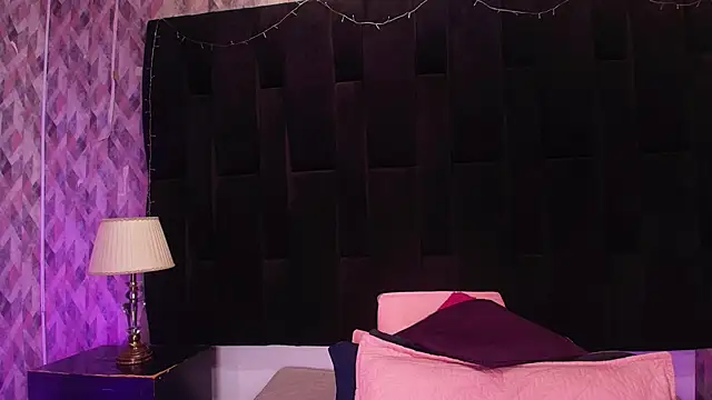 Snapshot of wensheng_ chatting on 11.04.25 wensheng online show from 11.04.25