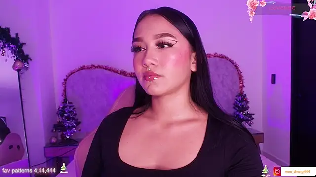 Snapshot of wensheng_ chatting on 12.20.25 wensheng online show from 12.20.25