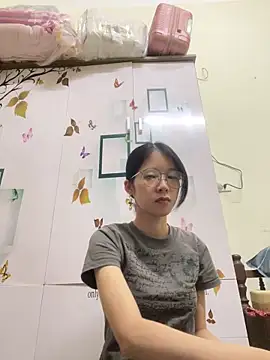 meomeo2k6 online show from 10.28.25