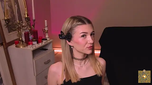 BeatrixGummer online show from 10.29.25