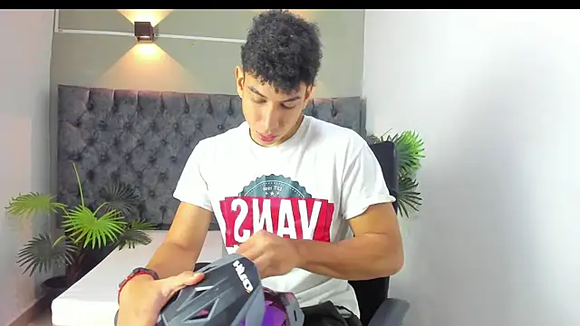 ALAN REDINGER online show from 09.22.25