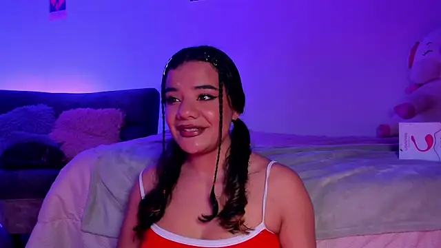 Shophie thoopson online show from 03.28.26