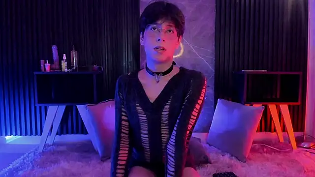 luixdust  online show from 09.16.25