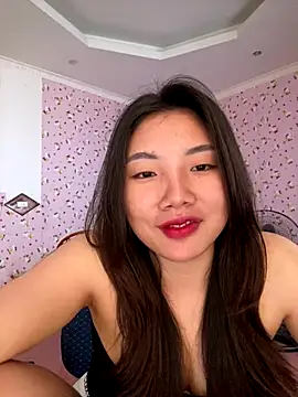 Snapshot of D2sweet chatting on 09.25.25 D2sweet online show from 09.25.25