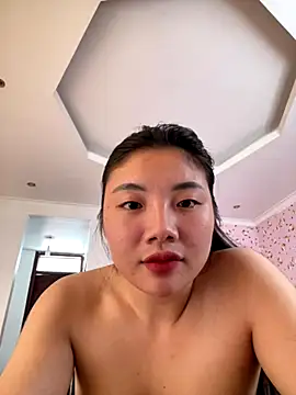 Snapshot of D2sweet chatting on 10.12.25 D2sweet online show from 10.12.25