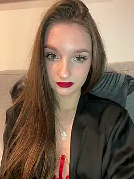 AdelinaEmber online show from 09.29.25