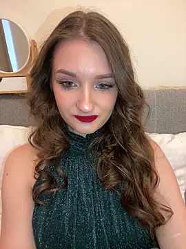 AdelinaEmber online show from 10.10.25