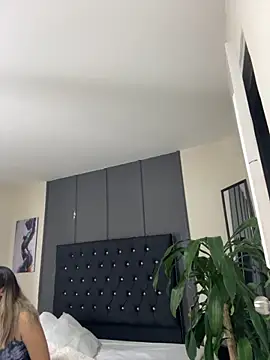 Alexa  Blue online show from 09.10.25