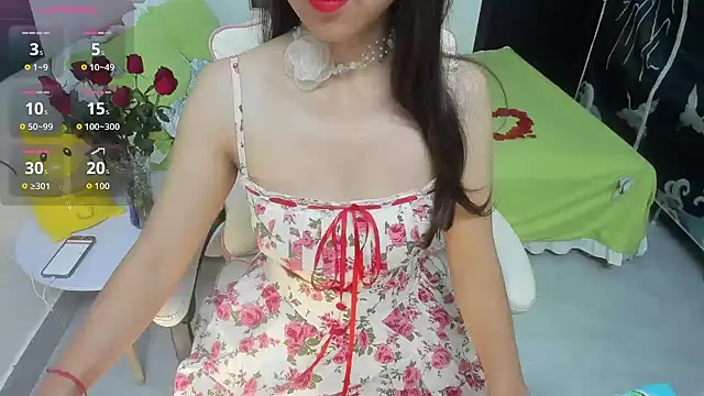 Snapshot of LuckyBabe_new01 chatting on 10.20.25 LuckyBabe new01 online show from 10.20.25