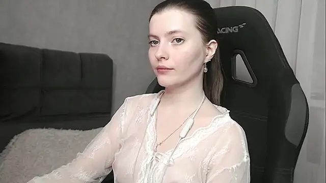 cute elfy  online show from 11.12.25