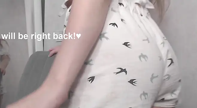 Snapshot of cute_elfy_ chatting on 01.17.26 cute elfy online show from 01.17.26