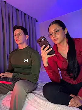Snapshot of alice_n_mike chatting on 07.17.26 alice n mike online show from 07.17.26