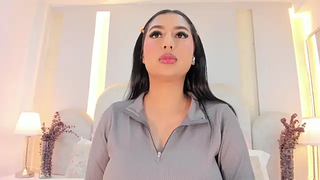 SalomeeBell online show from 10.01.25