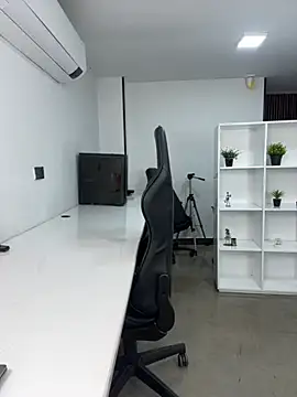 megan bigboobs  online show from 10.18.25