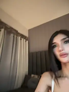 EmeraldGreyson online show from 03.23.26