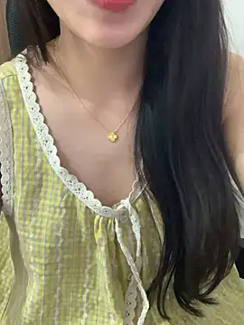 JennyQueen18 online show from 04.16.26