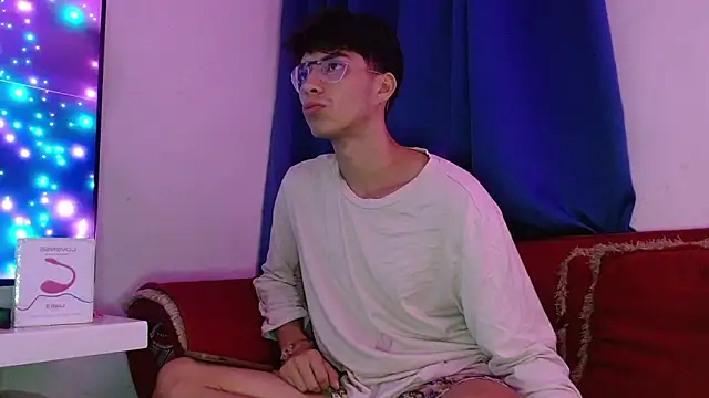 Dylann west online show from 03.07.26