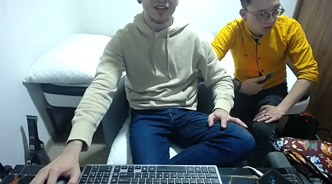 bossking017 online show from 01.30.25