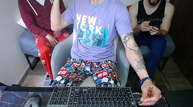 bossking017 online show from 02.08.25