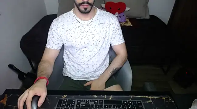 bossking017 online show from 02.22.25