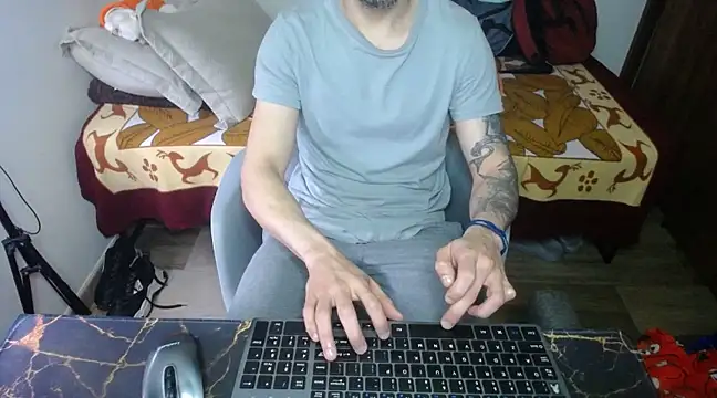 bossking017 online show from 03.14.25