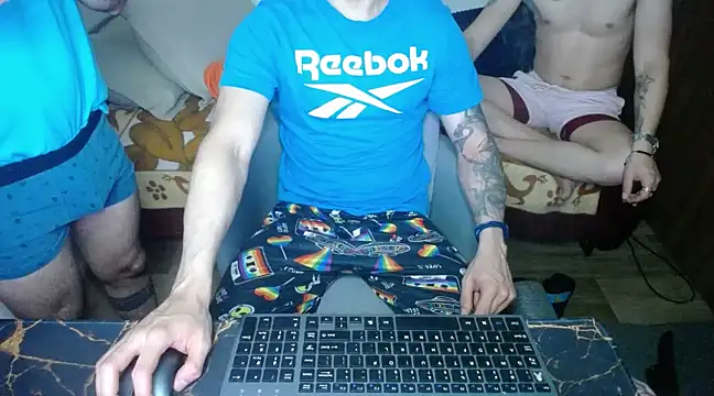 bossking017 online show from 03.22.25