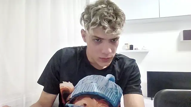 OttisBrawn online show from 10.14.25