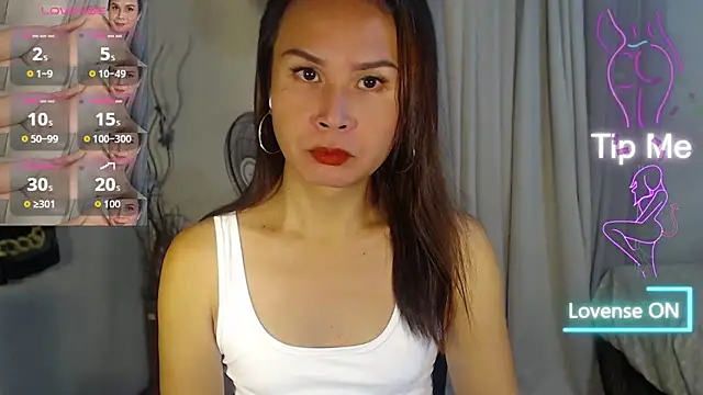 holly bitch online show from 04.09.26