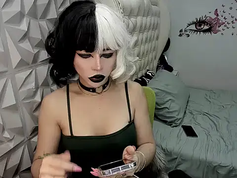 janecomander online show from 06.13.26