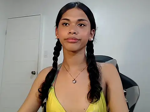 urcurlydiva online show from 11.08.25