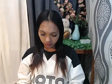 Simi Ipit online show from 04.02.26