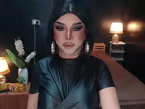 xAuroraRobinsx online show from 04.15.26