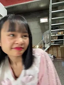 Daisy018 online show from 10.22.25