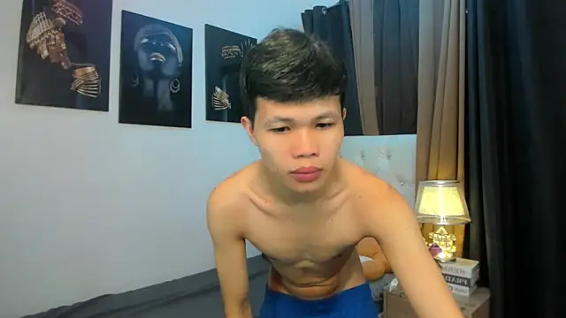 crazyasiantwink online show from 01.09.26