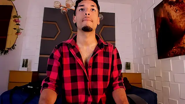 Thiagoferreti online show from 11.21.25