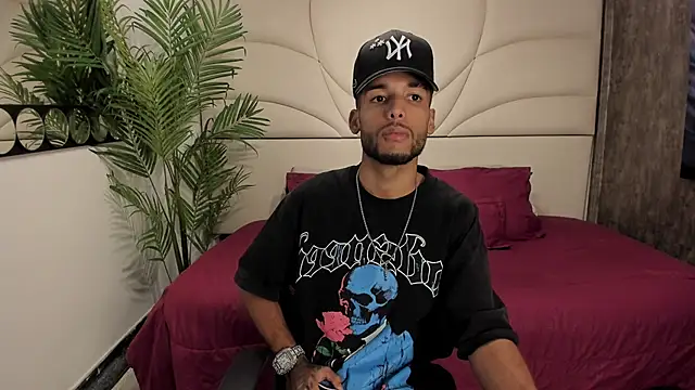 Thiagoferreti online show from 03.13.26