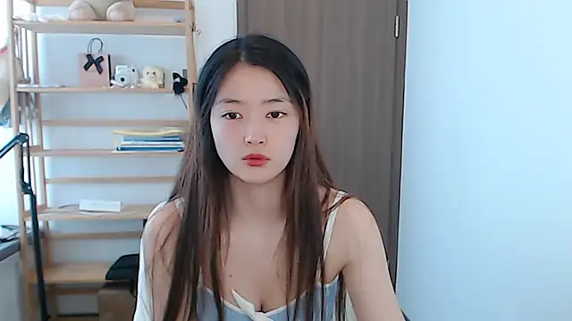 Snapshot of Mimi-cnbaby chatting on 04.09.26 Mimi-cnbaby online show from 04.09.26