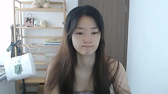 Snapshot of Mimi-cnbaby chatting on 05.03.26 Mimi-cnbaby online show from 05.03.26