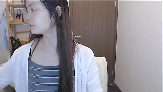 Snapshot of Mimi-cnbaby chatting on 06.02.26 Mimi-cnbaby online show from 06.02.26