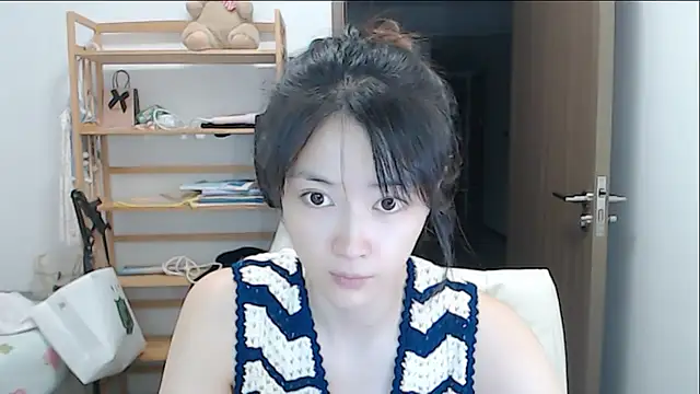 Snapshot of Mimi-cnbaby chatting on 06.24.26 Mimi-cnbaby online show from 06.24.26