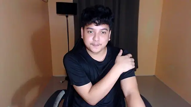 Snapshot of Prince_Killian chatting on 06.08.26 Prince Killian online show from 06.08.26