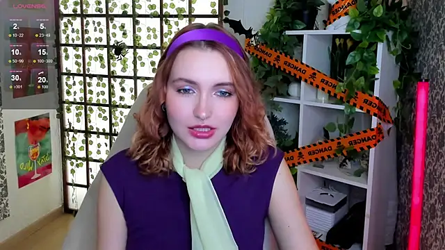 Elis Cherry online show from 10.26.25